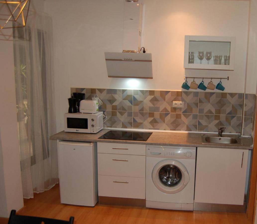 Apartamento Amplio estudio en centro y playa Victoria 13 Málaga Exterior foto
